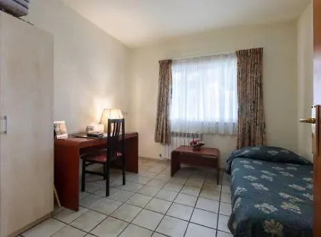 Villa -villa Sleeps 9 With Pool , Seaview, Wifi, Streamingservices Lloret de Mar